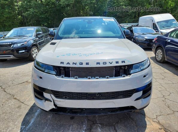 SAL1P9EU9RA195709 2024 LAND ROVER RANGE Серебряный Вид сзади