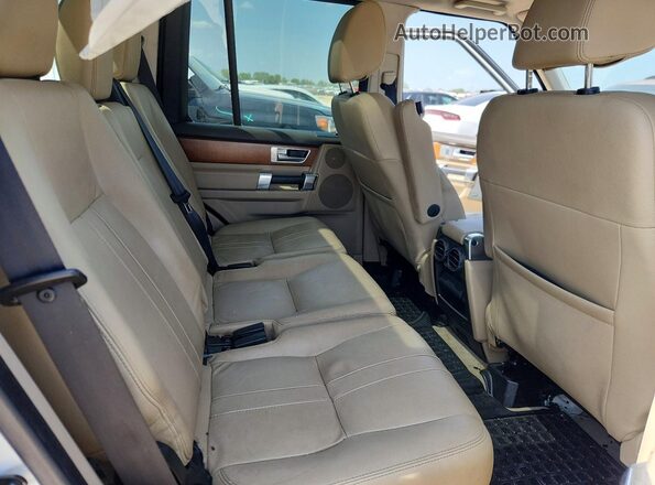 SALAG2V69GA793739 2016 LAND ROVER LR4 White Rear interior view