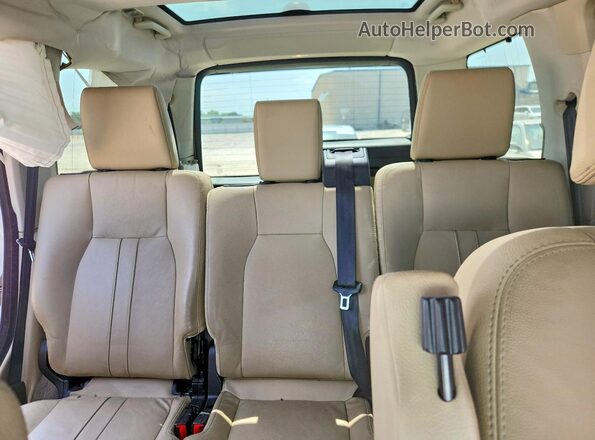 SALAG2V69GA793739 2016 LAND ROVER LR4 White Rear seats view