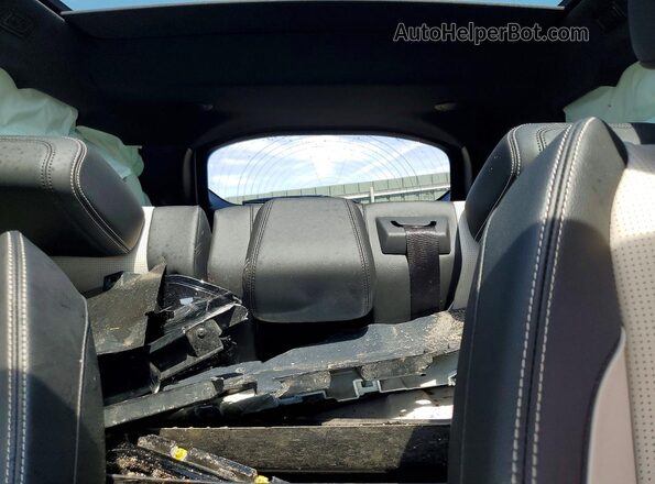 SALCL2FXXRH347458 2024 LAND ROVER DISCOVERY White Вид задніх сидінь