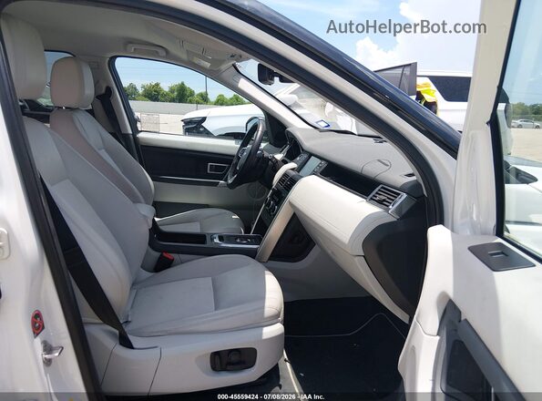 SALCP2BG9HH667802 2017 LAND ROVER DISCOVERY SPORT White Front interior view