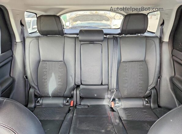 SALCP2RX5JH743382 2018 LAND ROVER DISCOVERY White Rear seats view