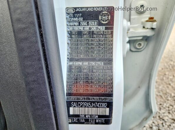 SALCP2RX5JH743382 2018 LAND ROVER DISCOVERY White 360 interior view
