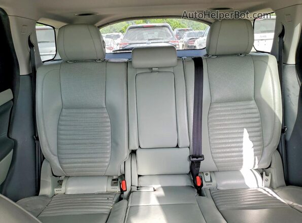 SALCT2RX0JH756987 2018 LAND ROVER DISCOVERY White უკანა სავარძლების ხედი
