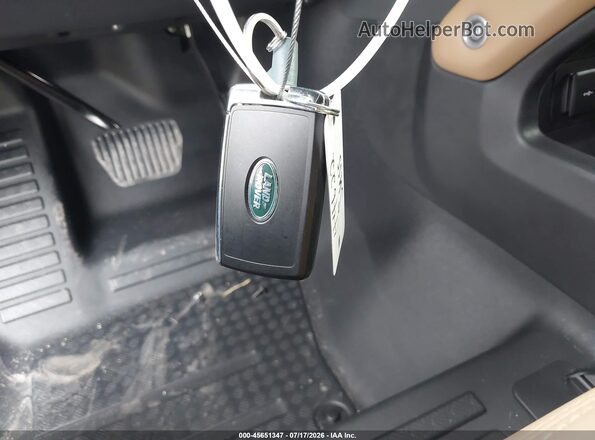 SALE27EU2T2517368 2026 LAND ROVER DEFENDER Green Widok deski rozdzielczej