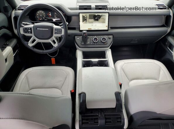 SALE27EU3S2370041 2025 LAND ROVER DEFENDER Черный Вид панели приборов