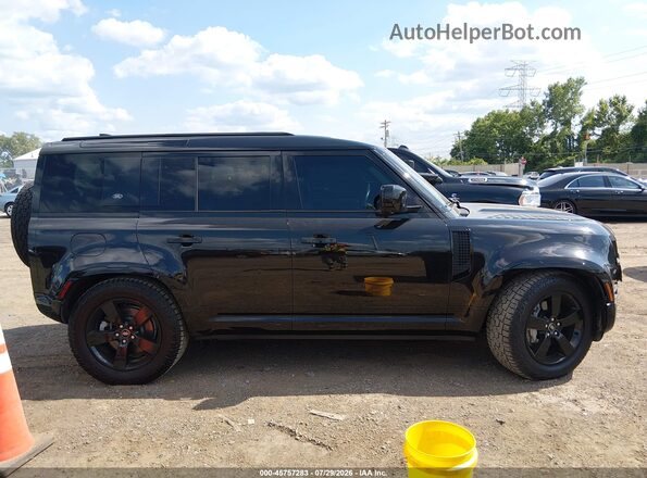 SALE37RU1N2066847 2022 LAND ROVER DEFENDER Black Widok wnętrza z tyłu