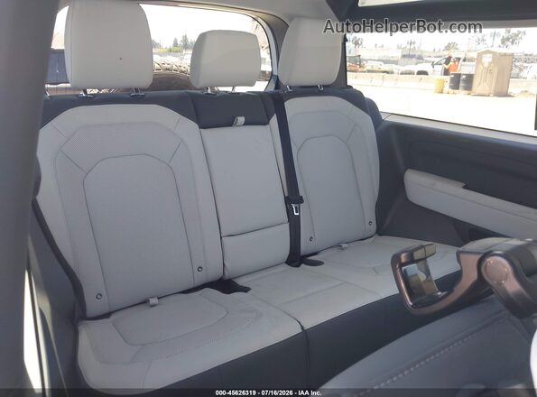 SALEJ6EX4S2421733 2025 LAND ROVER DEFENDER White VIN კოდის სტიკერის ხედი