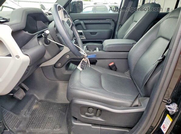 SALEJ7EX9R2284465 2024 LAND ROVER DEFENDER Black Widok wnętrza z przodu