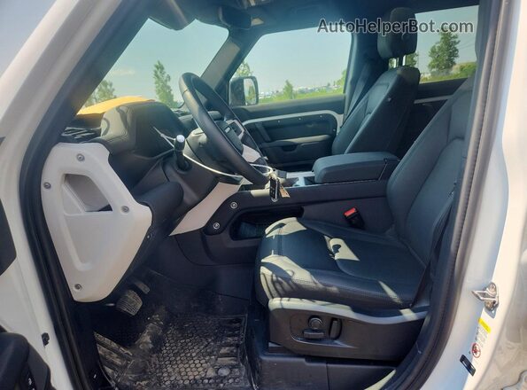 SALEJ7EX9S2370509 2025 LAND ROVER DEFENDER White წინა სალონის ხედი
