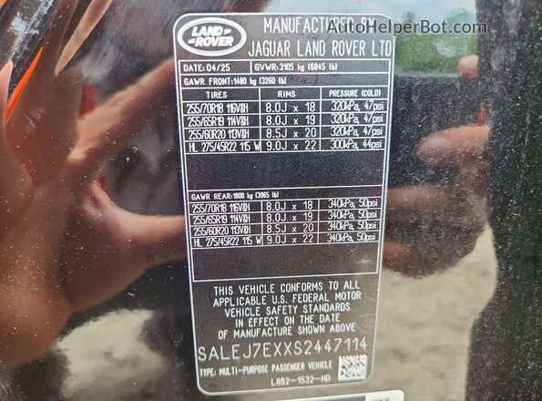 SALEJ7EXXS2447114 2025 LAND ROVER DEFENDER Black Vista de la etiqueta del VIN