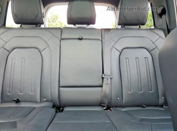 SALEJ7RX0N2071585 2022 LAND ROVER DEFENDER White უკანა სავარძლების ხედი