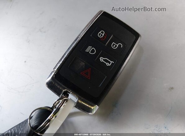 SALEKERX6N2074623 2022 LAND ROVER DEFENDER Зеленый Вид панели приборов