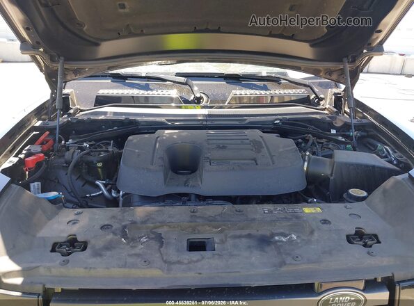 SALEWFEU1R2260985 2024 LAND ROVER DEFENDER Black Widok z tyłu