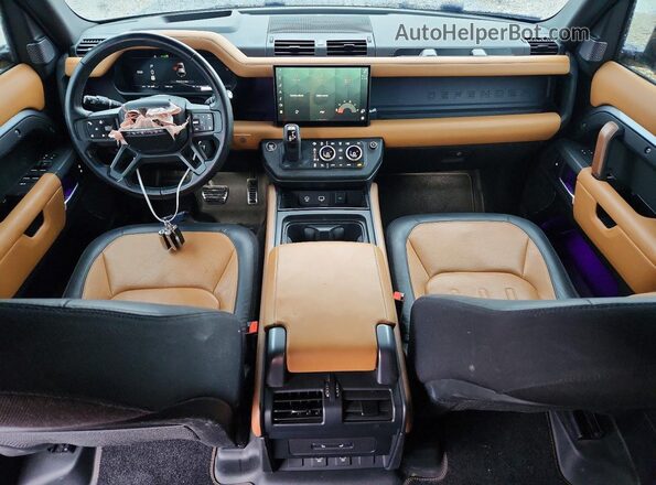 SALEX7EU9P2161038 2023 LAND ROVER DEFENDER Gray Dashboard view