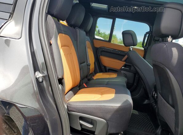 SALEXEEU5P2148307 2023 LAND ROVER DEFENDER Black Սալոնի հետևի տեսք