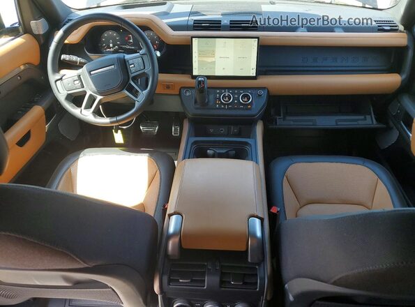 SALEXFEU9R2259760 2024 LAND ROVER DEFENDER Brown Widok deski rozdzielczej
