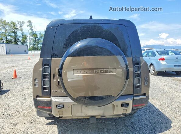 SALEXFEU9R2259760 2024 LAND ROVER DEFENDER Brown Widok z tyłu