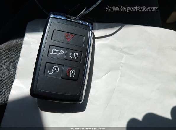 SALGR2RV3KA540091 2019 LAND ROVER RANGE ROVER White Dashboard view