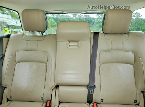 SALGS2SV4KA566729 2019 LAND ROVER RANGE White Հետևի նստատեղերի տեսք