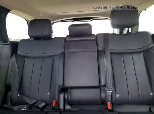 SALKP9E70PA012502 2023 LAND ROVER RANGE White Rear seats view