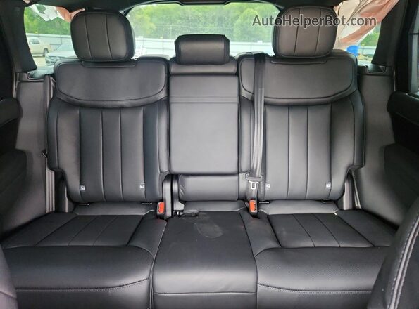 SALKP9E91RA201339 2024 LAND ROVER RANGE Gray Հետևի նստատեղերի տեսք
