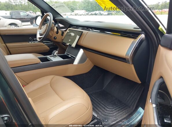 SALKP9E92SA296631 2025 LAND ROVER RANGE ROVER Зеленый Вид салона спереди