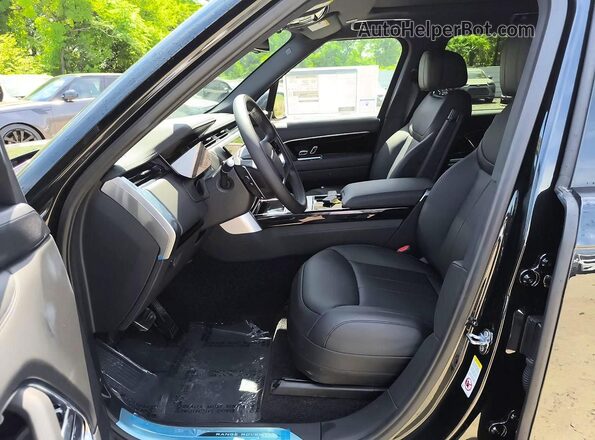 SALKP9F48TA351023 2026 LAND ROVER RANGE Black Front interior view