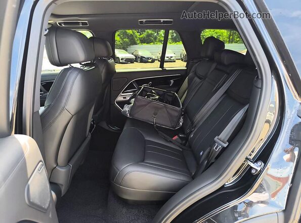 SALKP9F48TA351023 2026 LAND ROVER RANGE Black Engine compartment view
