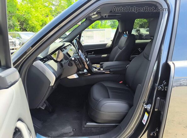 SALKP9FU7TA353572 2026 LAND ROVER RANGE Gray Front interior view