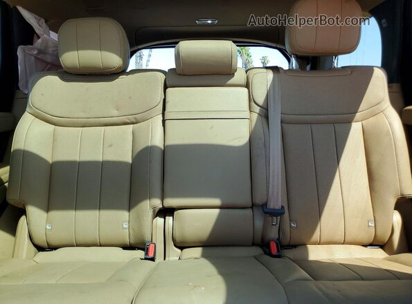 SALKPBE91SA312924 2025 LAND ROVER RANGE Tan Rear seats view