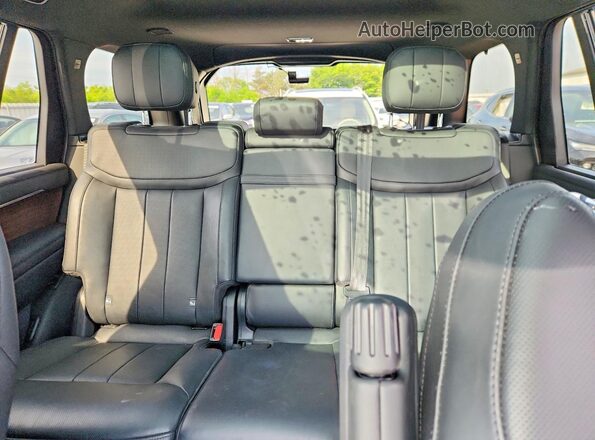 SALKPBE93RA220711 2024 LAND ROVER RANGE Black უკანა სავარძლების ხედი