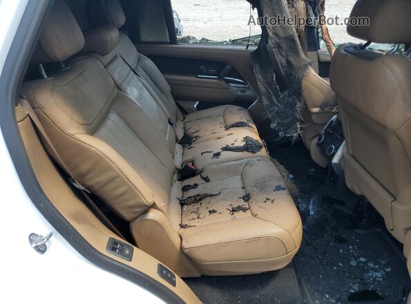 SALKPBFU1RA209631 2024 LAND ROVER RANGE Белый Вид задних сидений