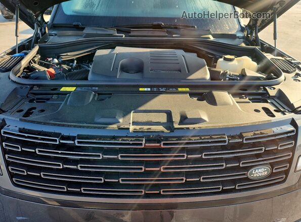 SALKPBFU2SA340850 2025 LAND ROVER RANGE Gray ძრავის განყოფილების ხედი
