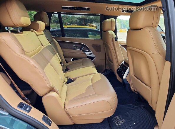 SALKPBFU4SA314248 2025 LAND ROVER RANGE Зеленый Вид задней части салона