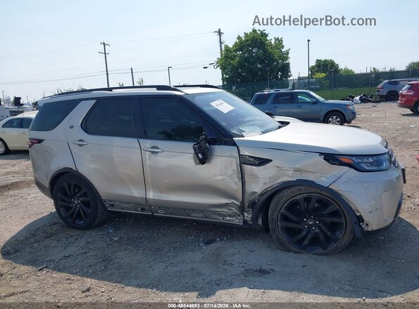 SALRHBBV3HA041502 2017 LAND ROVER DISCOVERY Silver უკანა სალონის ხედი