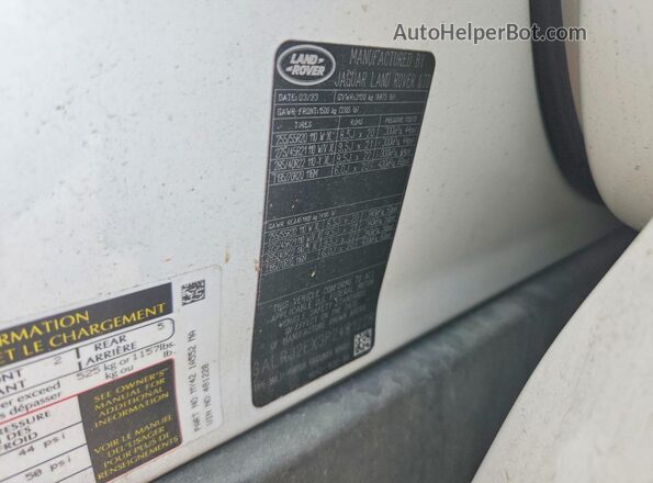 SALRJ2EX3P2481228 2023 LAND ROVER DISCOVERY White ძრავის განყოფილების ხედი
