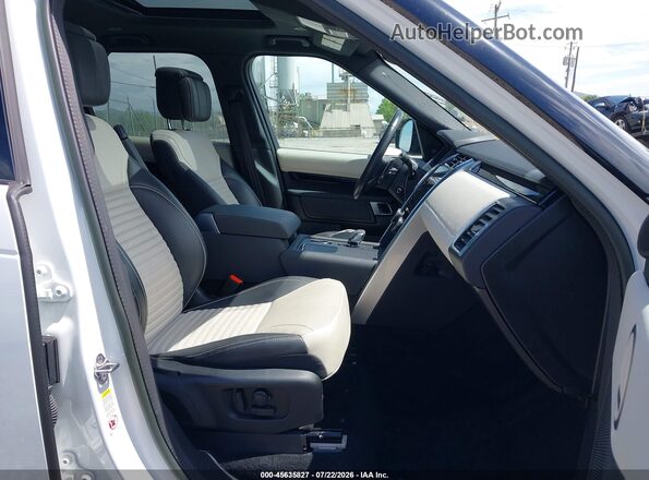 SALRM4EU7P2472511 2023 LAND ROVER DISCOVERY Белый Вид салона спереди
