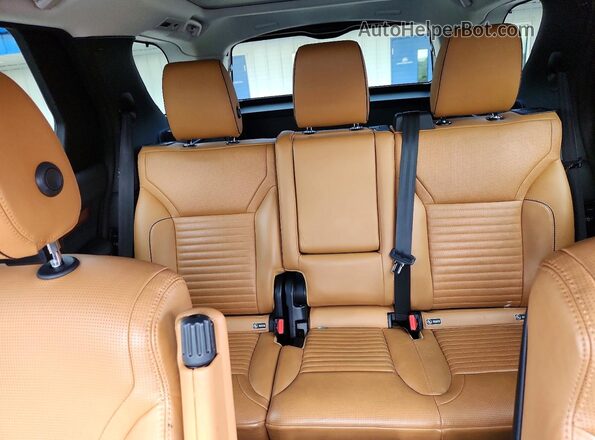 SALRR2RK7JA053473 2018 LAND ROVER DISCOVERY Blue Հետևի նստատեղերի տեսք
