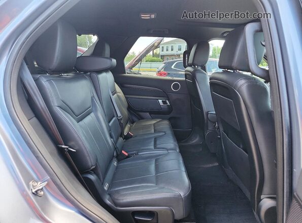 SALRR2RV0JA058881 2018 LAND ROVER DISCOVERY Серый Вид задней части салона