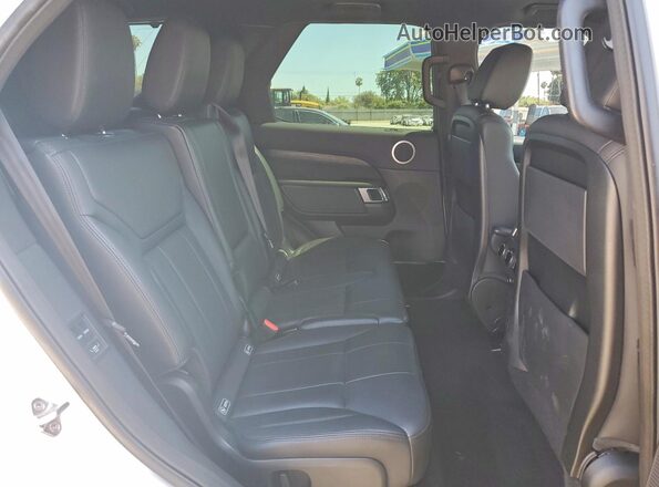 SALRR2RV9JA054005 2018 LAND ROVER DISCOVERY White Widok wnętrza z tyłu