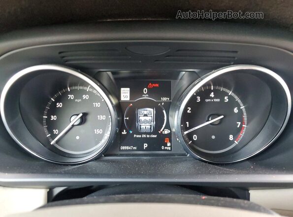 SALRRBBV9HA013894 2017 LAND ROVER DISCOVERY Silver ხელსაწყოთა პანელის ხედი
