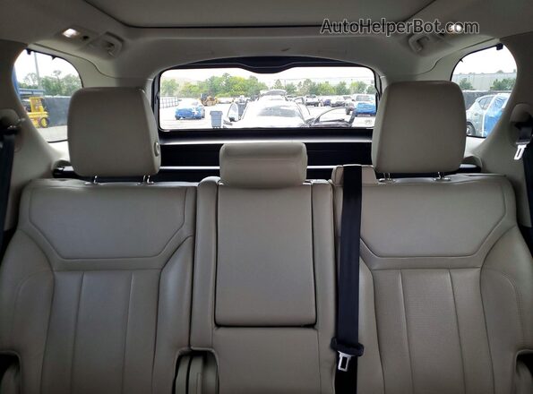 SALRRBBV9HA013894 2017 LAND ROVER DISCOVERY Silver უკანა სავარძლების ხედი