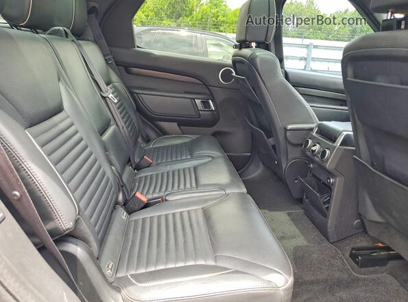 SALRT2RVXJA059313 2018 LAND ROVER DISCOVERY Gray Rear interior view