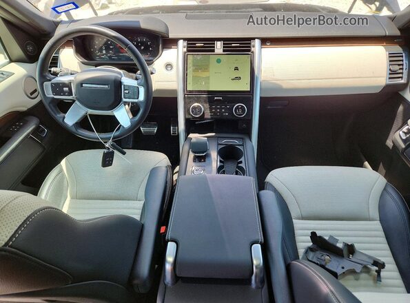 SALRT4EUXP2483795 2023 LAND ROVER DISCOVERY Black Вид панелі приладів