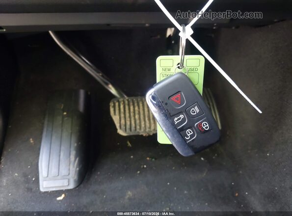 SALRTBBVXHA017289 2017 LAND ROVER DISCOVERY Black Widok deski rozdzielczej