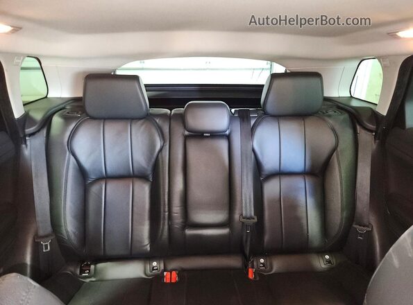 SALVP2BG0HH206643 2017 LAND ROVER RANGE Red Rear seats view