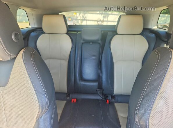 SALVP2BG2GH084110 2016 LAND ROVER RANGE Red Հետևի նստատեղերի տեսք