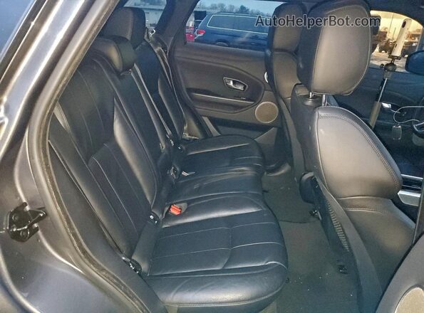 SALVP2BG3HH196805 2017 LAND ROVER RANGE Gray Rear interior view