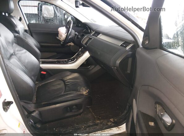 SALVP2BG8HH204199 2017 LAND ROVER RANGE ROVER EVOQUE White Front interior view